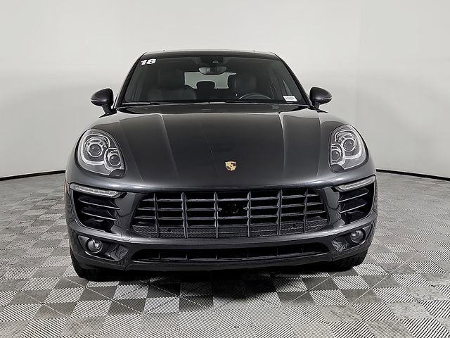 Used 2018 Porsche Macan AWD/4WD image 2