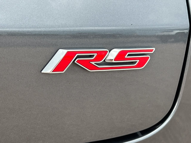 Used 2022 Chevrolet TrailBlazer RS w/ Technology Package AWD/4WD image 2