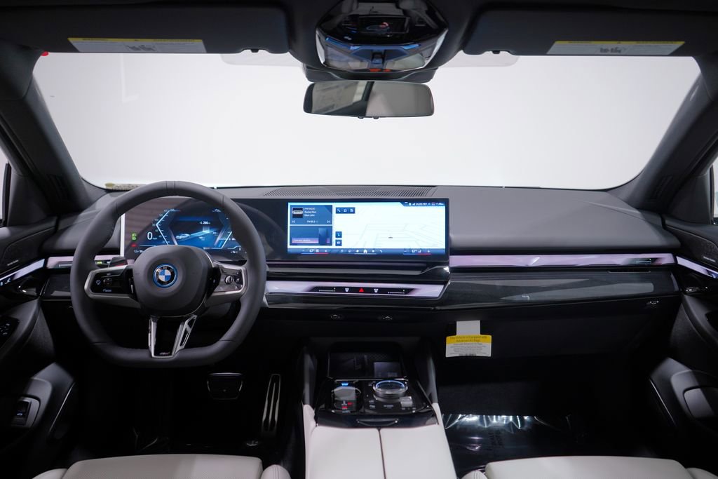 New 2026 BMW i5 eDrive40 w/ M Sport Package image 10