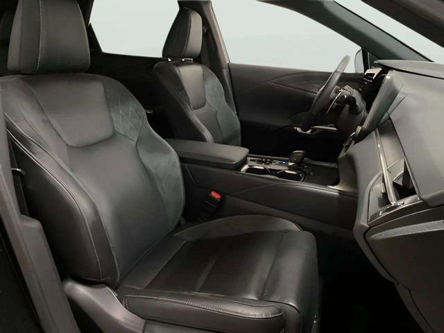 Used 2024 Lexus RX 350h AWD/4WD image 78