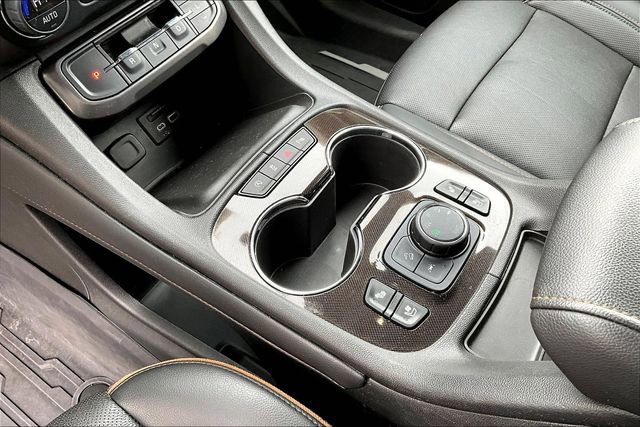 Used 2023 GMC Acadia AT4 w/ Technology Package image 14