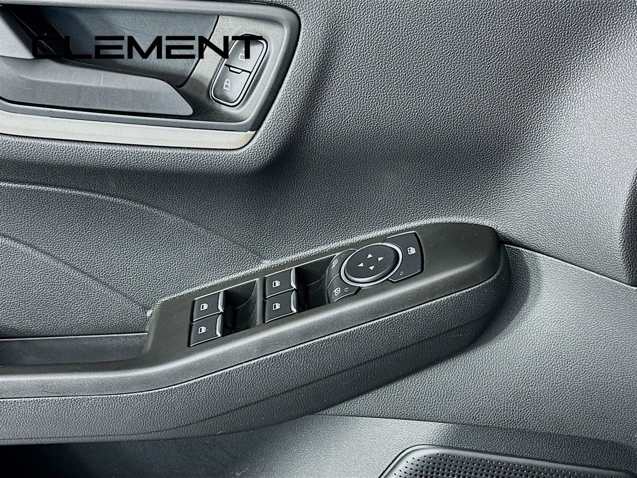 Used 2021 Ford Escape S image 24