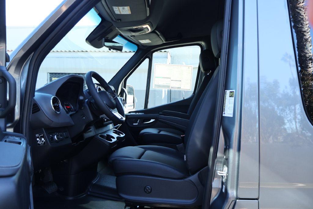 New 2026 Mercedes-Benz Sprinter 2500 image 6