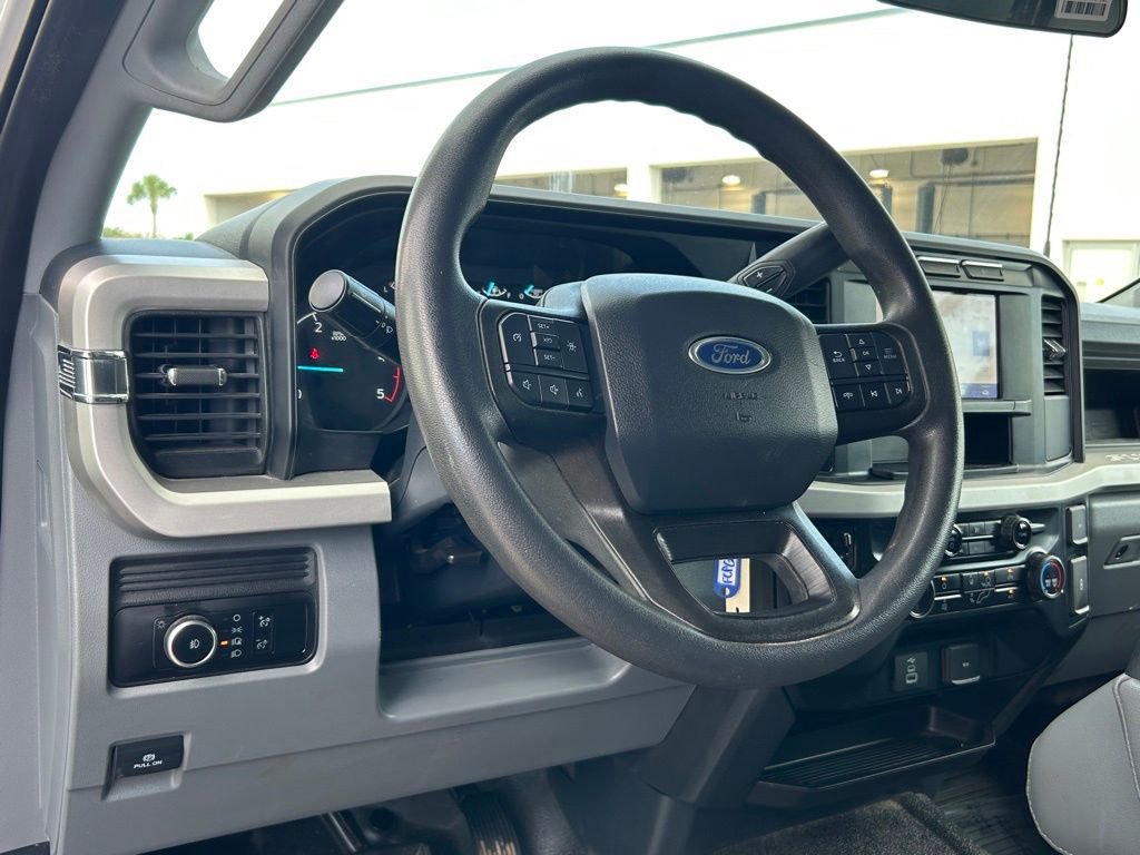 Used 2023 Ford F350 XL w/ XL Chrome Package RWD image 30