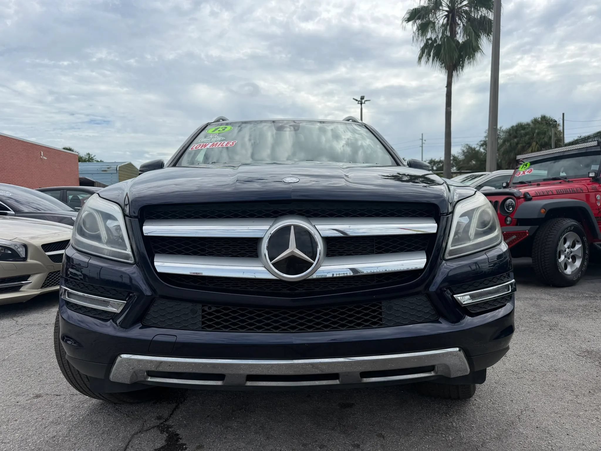 Used 2013 Mercedes-Benz GL 450 4MATIC image 2