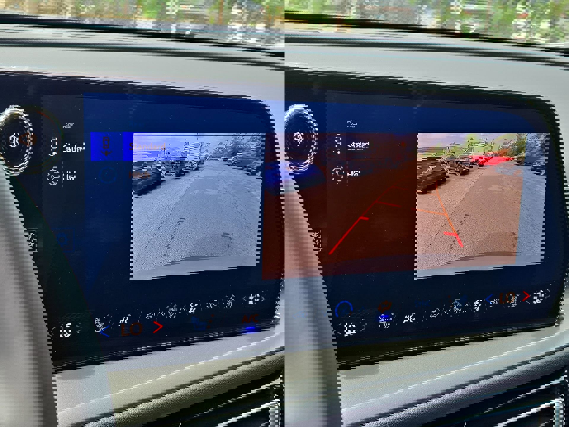 New 2025 Chevrolet Traverse LT w/ LPO, Floor Liner Package image 46