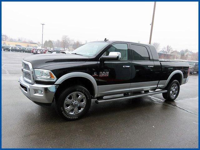 Used 2014 RAM 2500 Laramie w/ Cold Weather Group image 3