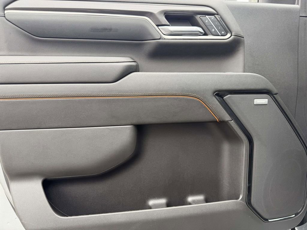 Used 2024 GMC Sierra 2500 AT4 w/ AT4 Premium Plus Package image 12