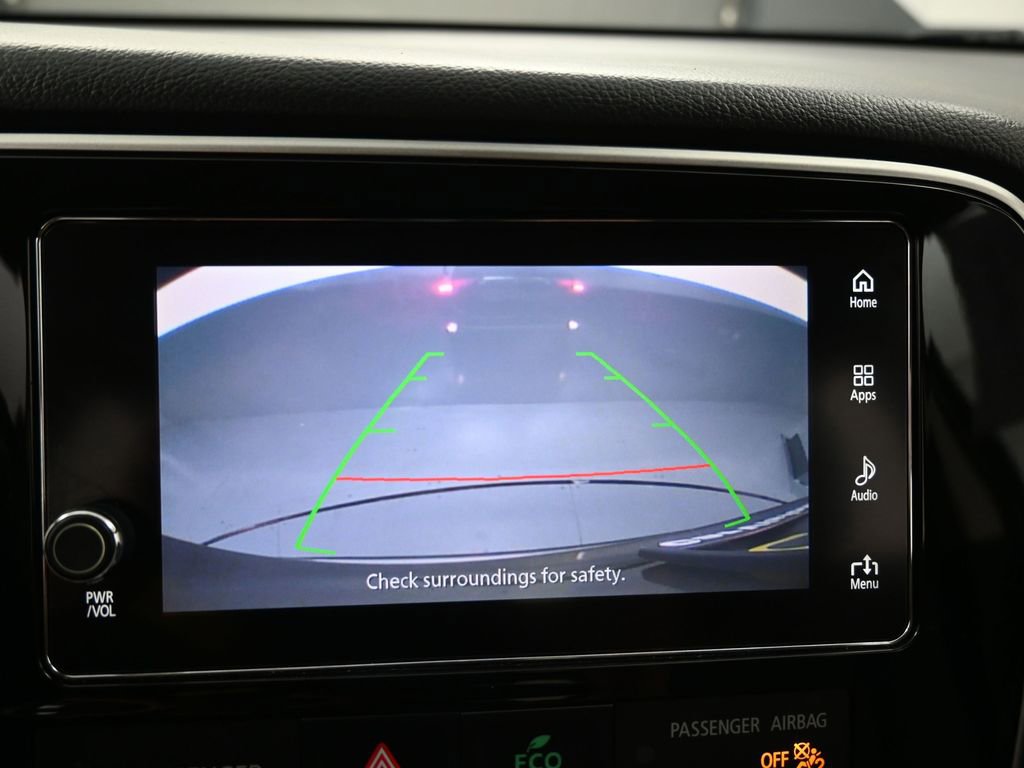 Used 2018 Mitsubishi Outlander SEL image 10