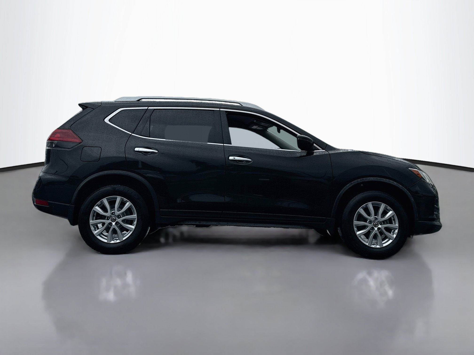 Used 2020 Nissan Rogue SV AWD/4WD image 8