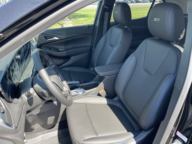 New 2026 Buick Encore GX Sport Touring w/ Advanced Technology Package AWD/4WD image 11