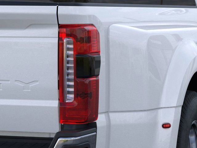 New 2026 Ford F350 Lariat image 22