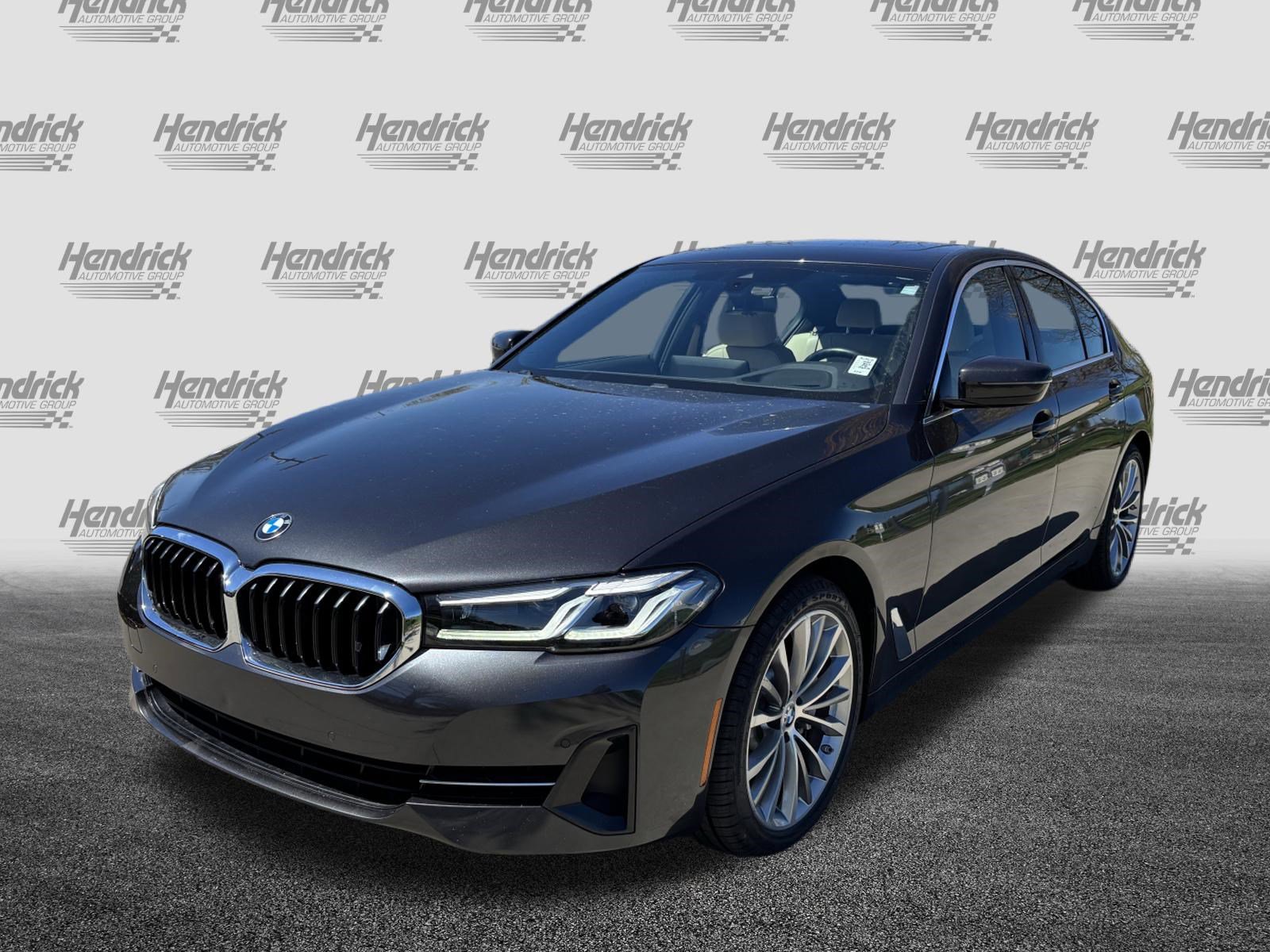 Certified 2023 BMW 530i w/ Premium Package image 5