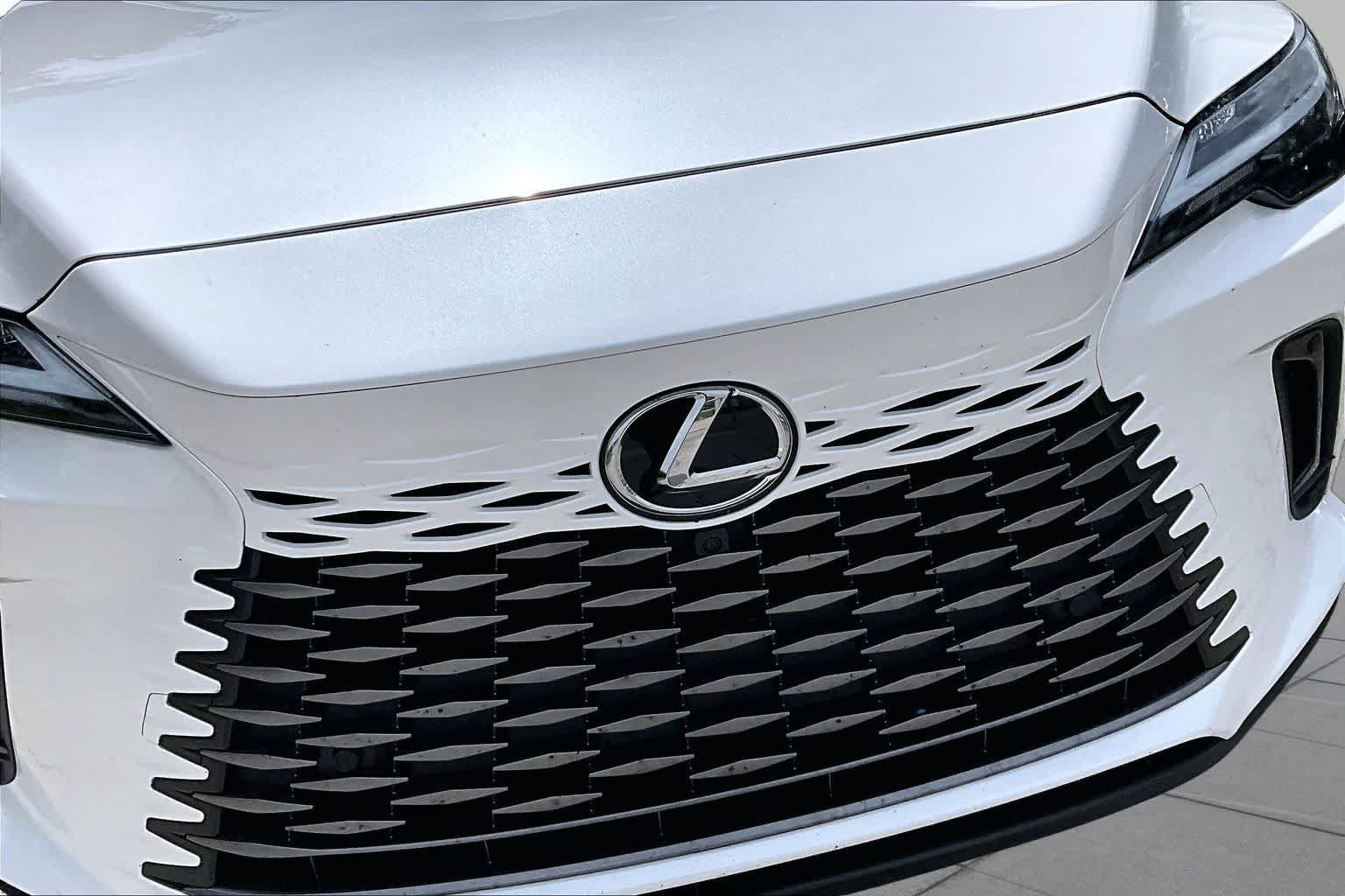 Used 2023 Lexus RX 350 Premium w/ Cold Area Package FWD image 30