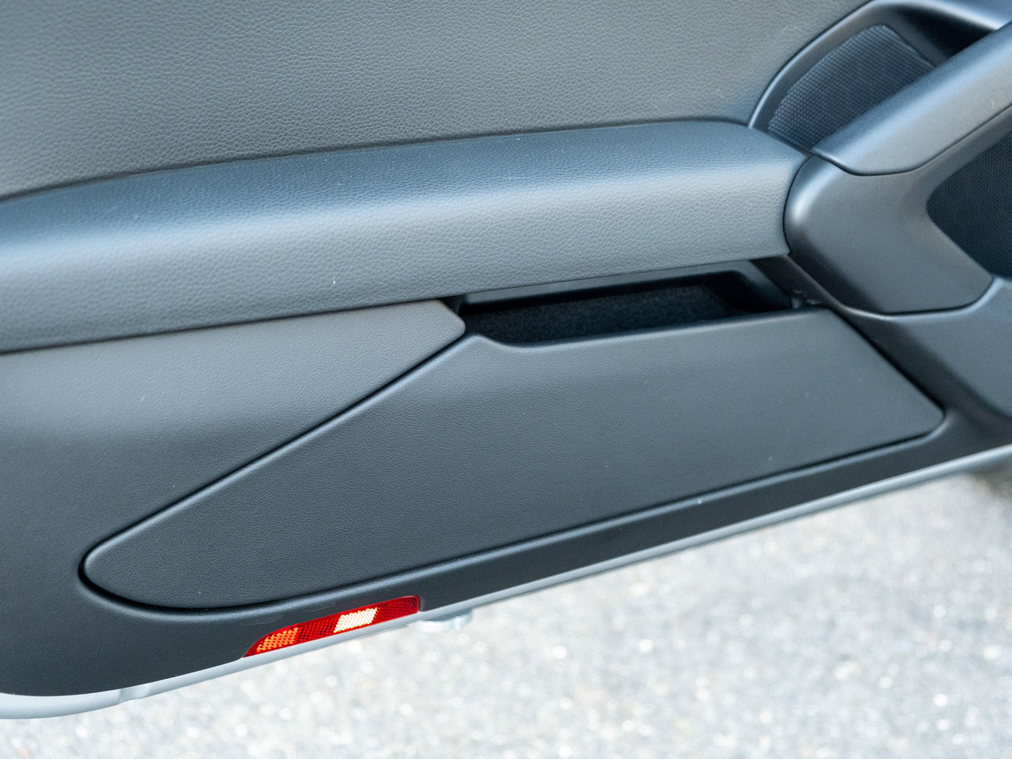 Certified 2018 Porsche 718 Cayman image 16