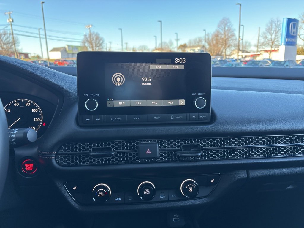 Used 2025 Honda HR-V Sport image 19