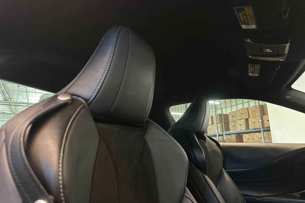 Used 2018 Lexus LC 500 Coupe w/ Performance Package RWD image 16
