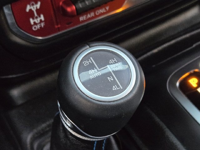 Certified 2023 Jeep Wrangler Unlimited Rubicon 4xe AWD/4WD image 23