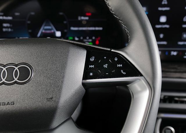 Certified 2025 Audi Q5 Premium Plus w/ Premium Plus image 19