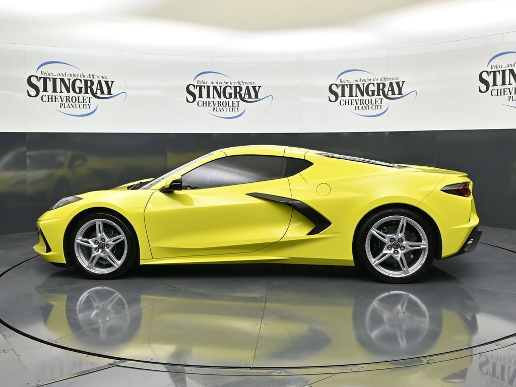 Used 2022 Chevrolet Corvette Stingray Coupe w/ 1LT image 4