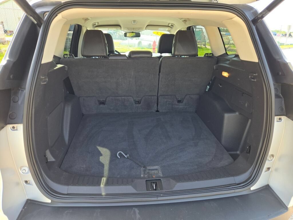 Used 2013 Ford Escape SEL AWD/4WD image 15