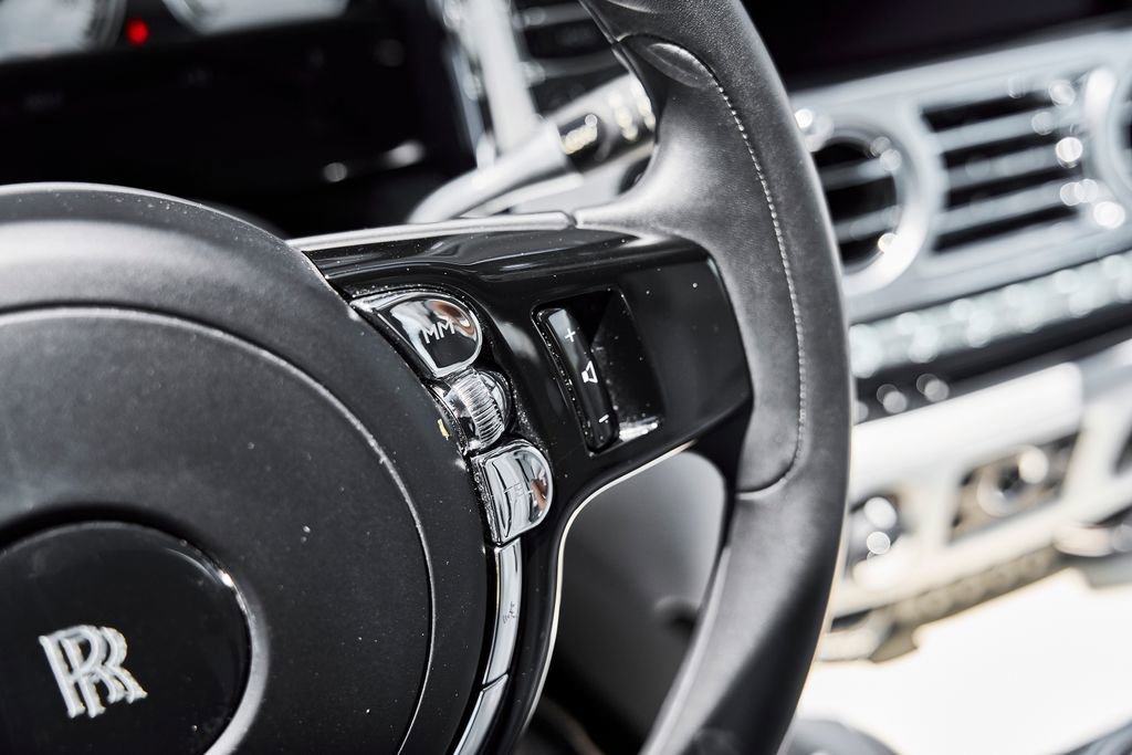 Used 2019 Rolls-Royce Wraith RWD image 49