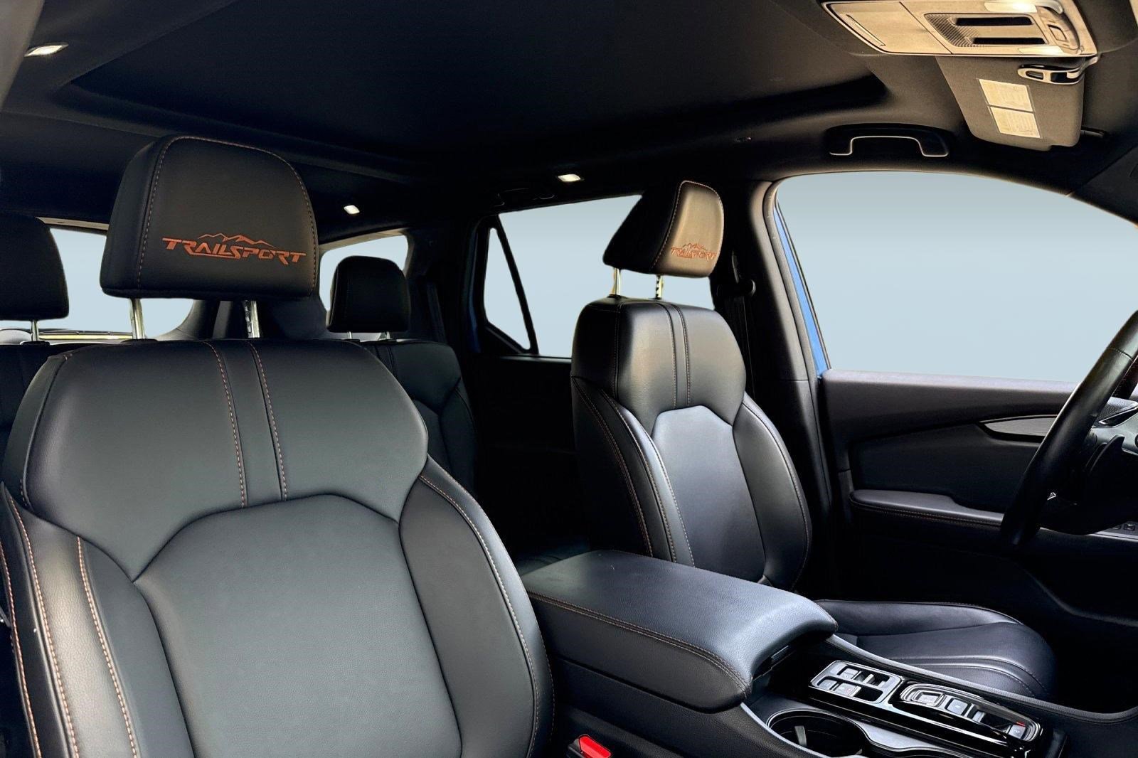 Used 2025 Honda Pilot TrailSport image 31