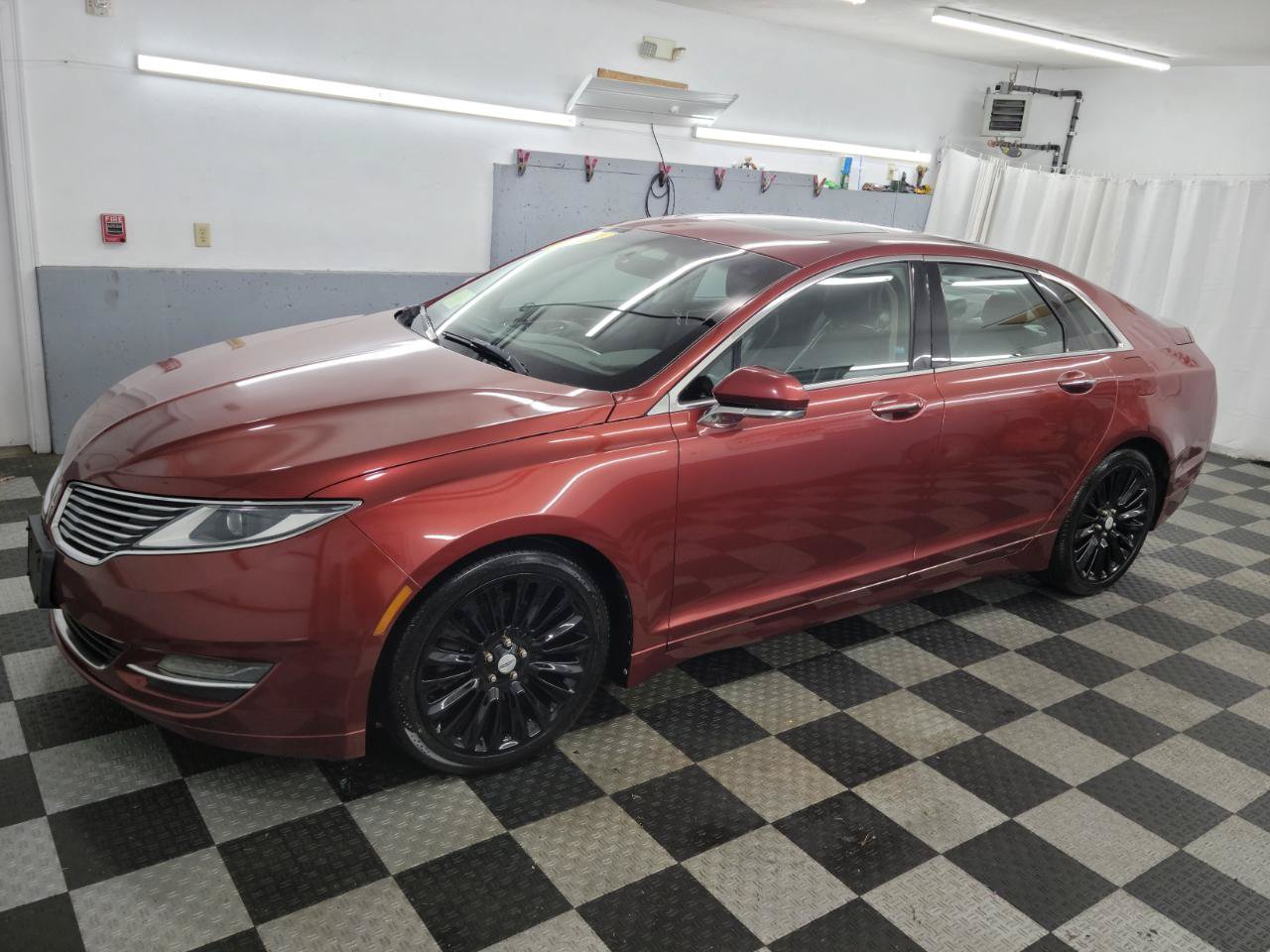 Used 2014 Lincoln MKZ AWD w/ Equipment Group 102A Reserve image 2