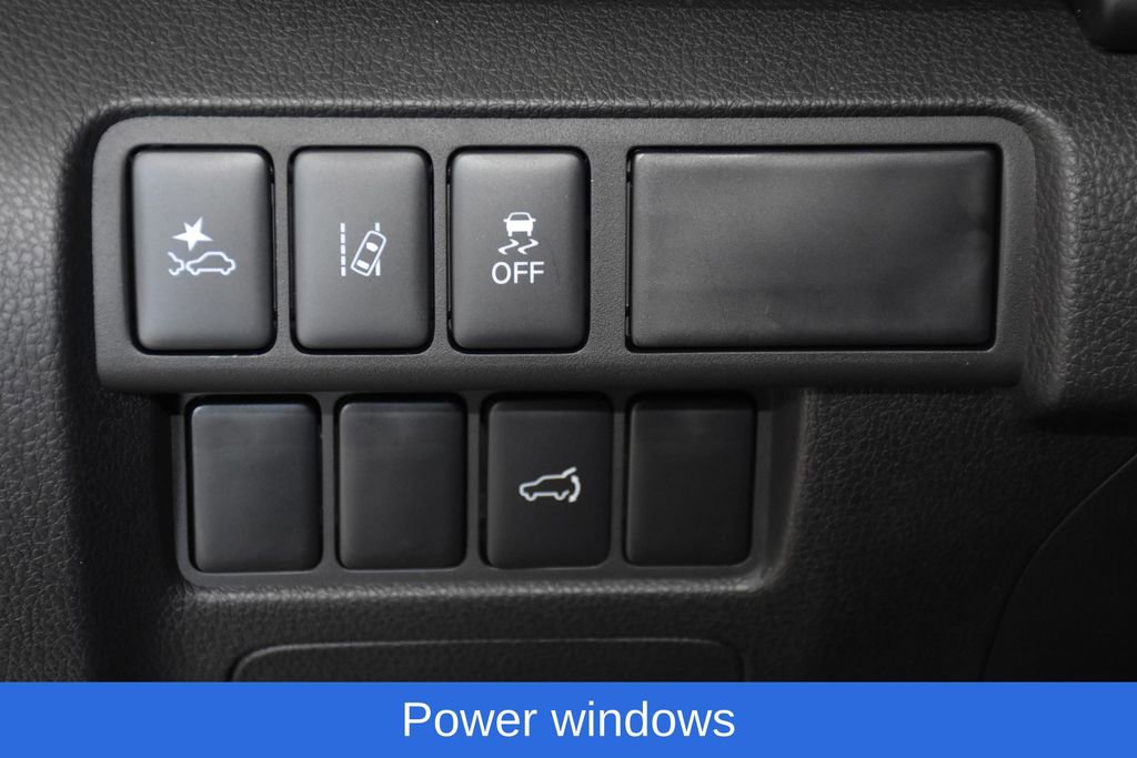 New 2026 Mitsubishi Eclipse Cross Black Edition image 9