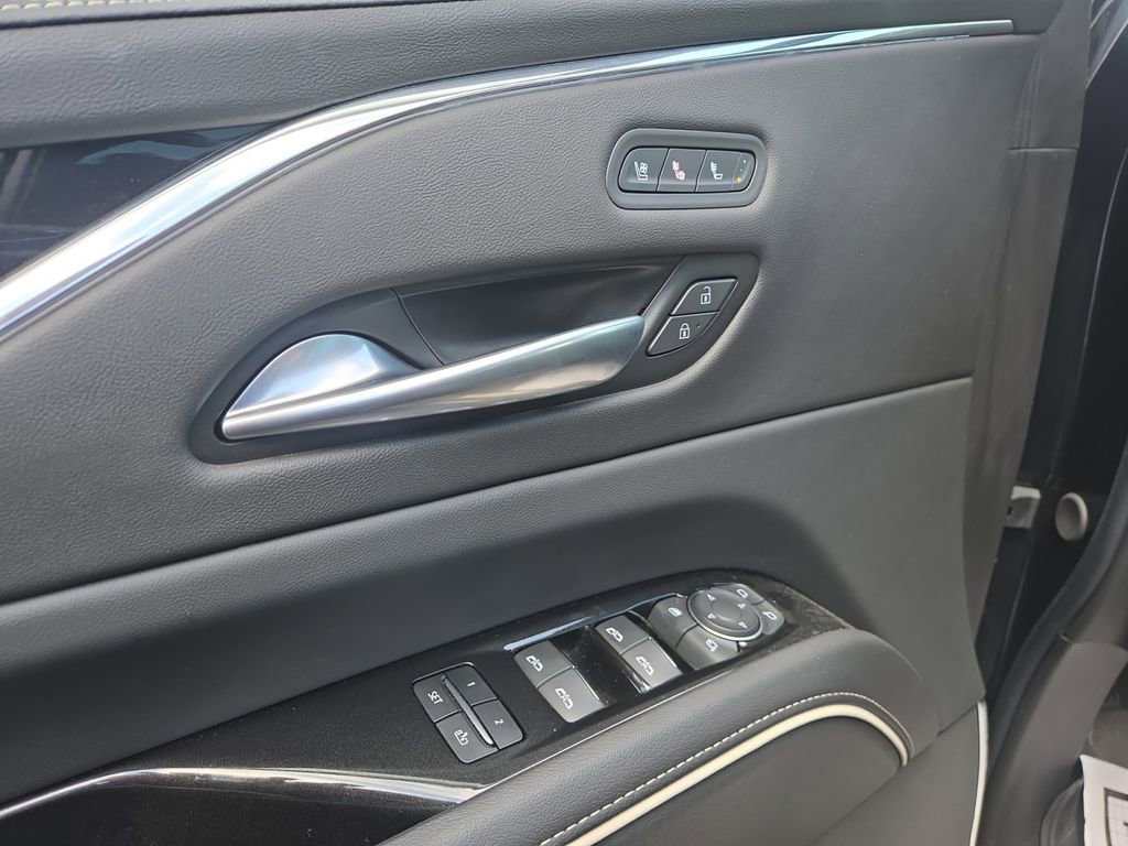 Certified 2024 Cadillac Escalade Sport w/ LPO, ONYX Package image 16