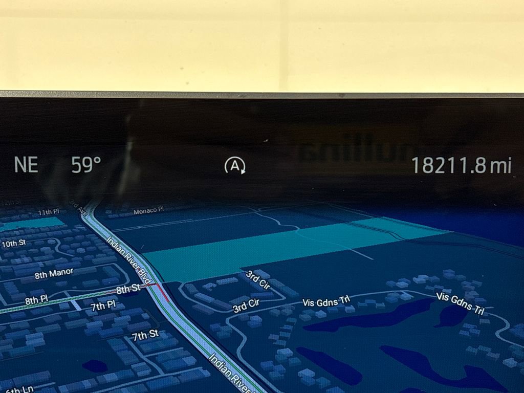 Certified 2025 Ford Expedition Active image 23