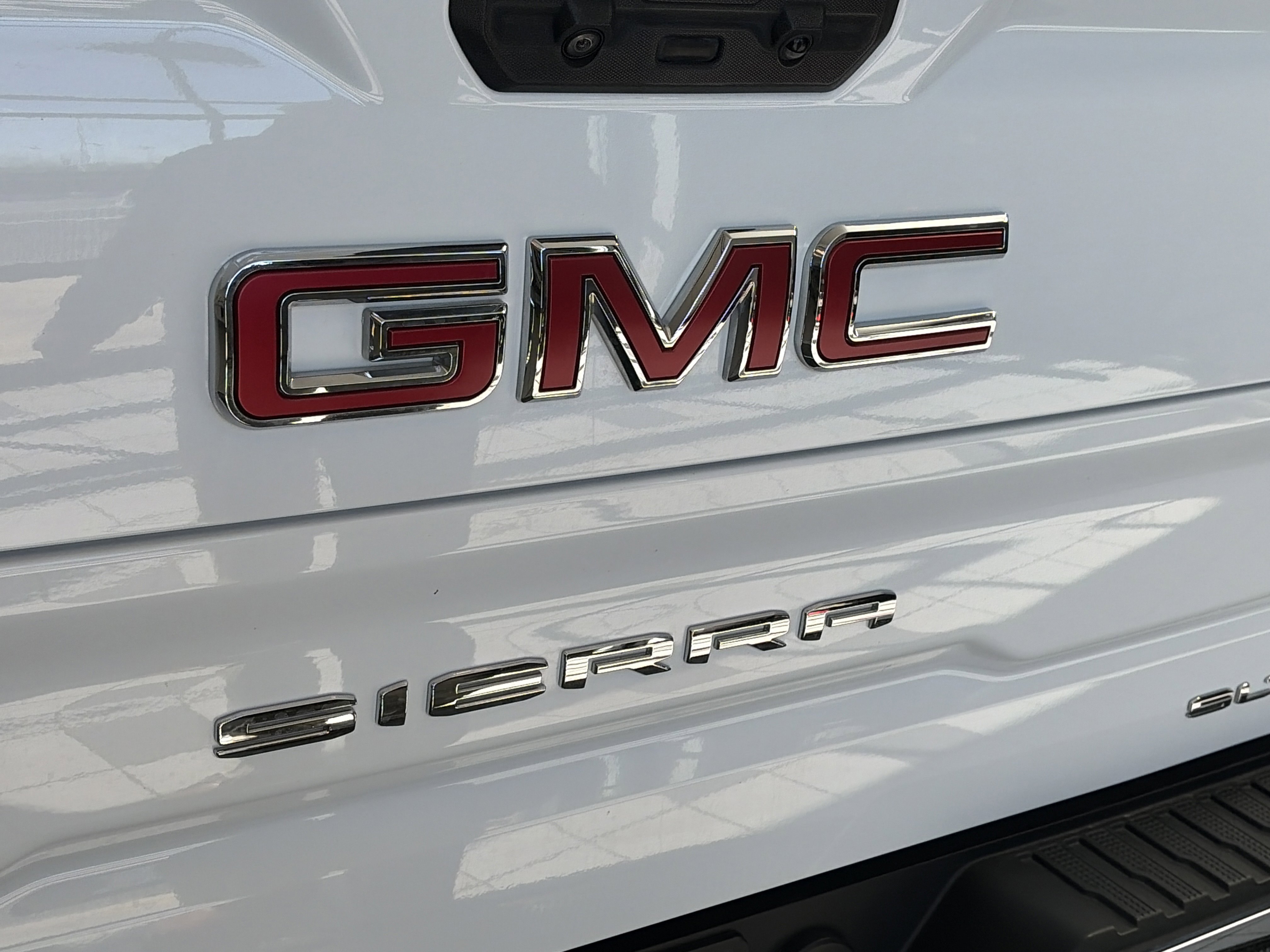 Certified 2022 GMC Sierra 1500 SLT w/ SLT Premium Plus Package image 15