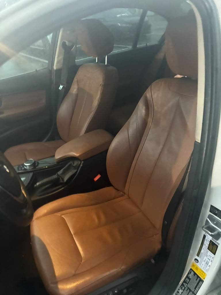 Used 2014 BMW 335i xDrive Sedan AWD/4WD image 3