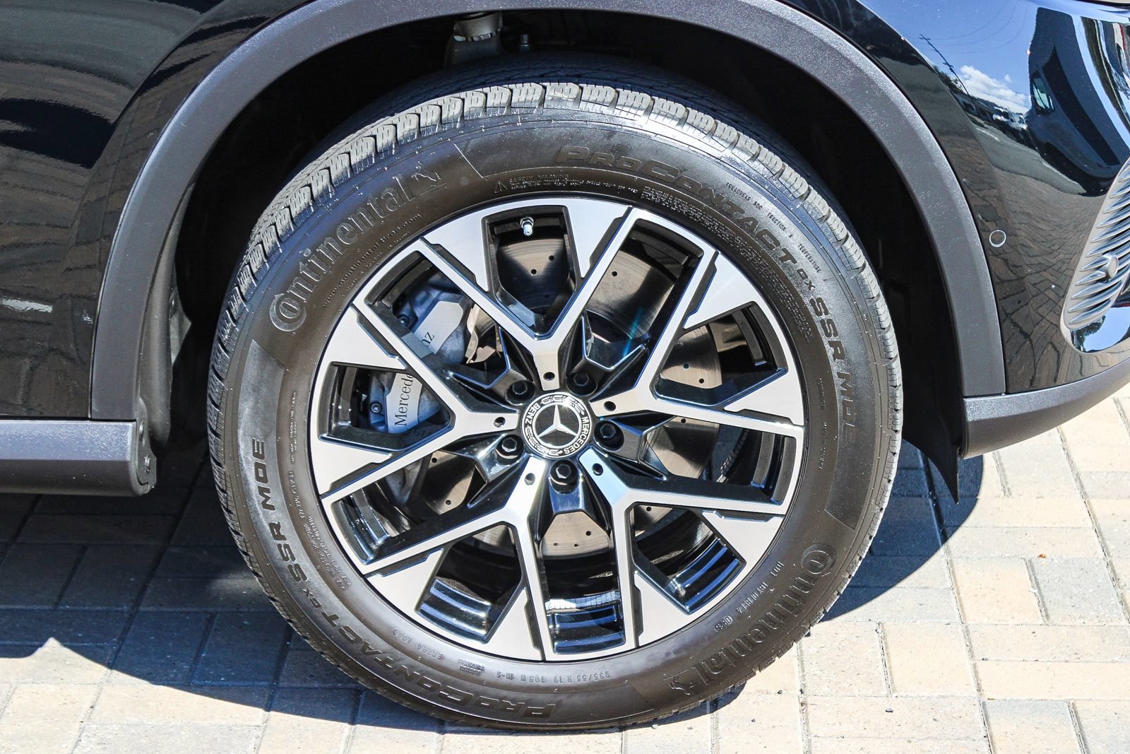 Certified 2025 Mercedes-Benz GLC 350e 4MATIC image 12