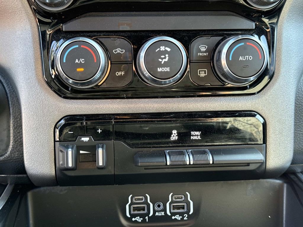 Used 2022 RAM 1500 Big Horn image 24