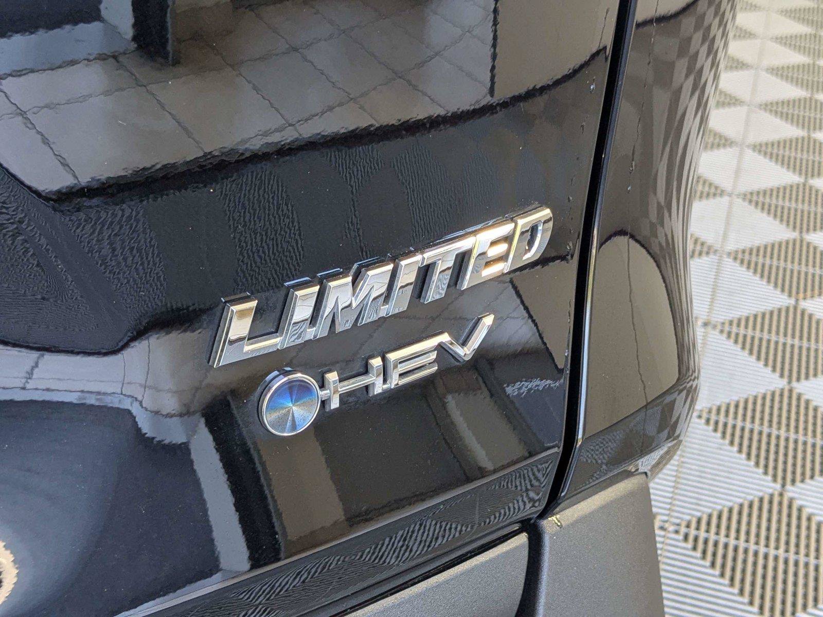 Certified 2025 Toyota RAV4 Limited AWD/4WD image 8