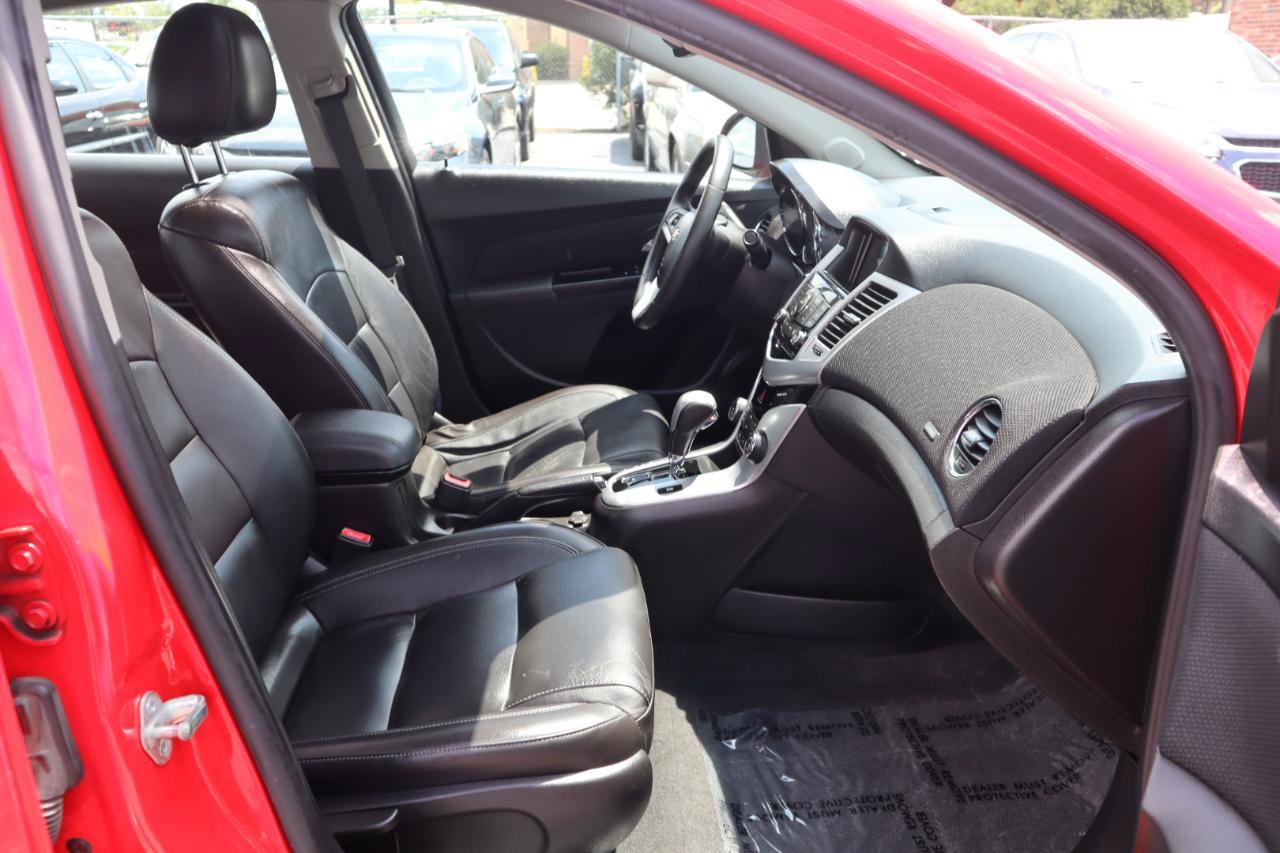 Used 2014 Chevrolet Cruze LTZ w/ RS Package FWD image 9