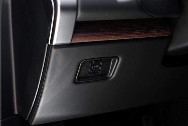 New 2026 Land Rover Range Rover SE AWD/4WD image 32