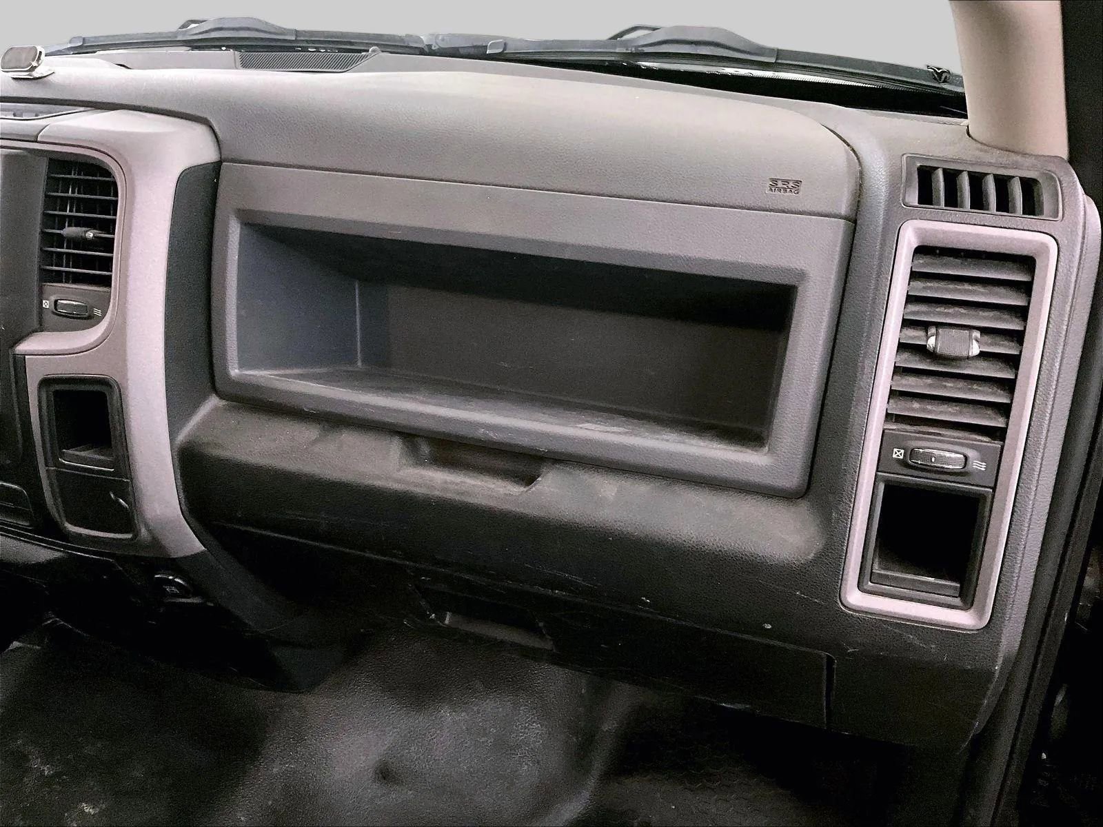 Used 2017 RAM 1500 Tradesman w/ Power & Remote Entry Group image 16