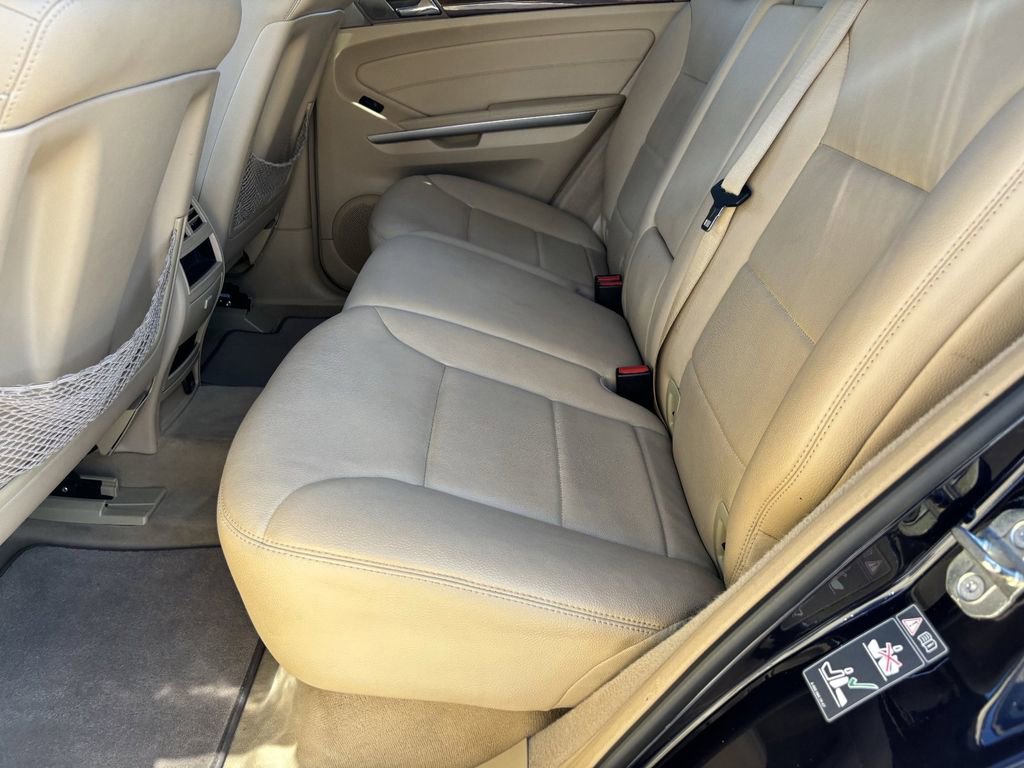 Used 2011 Mercedes-Benz ML 350 2WD image 17