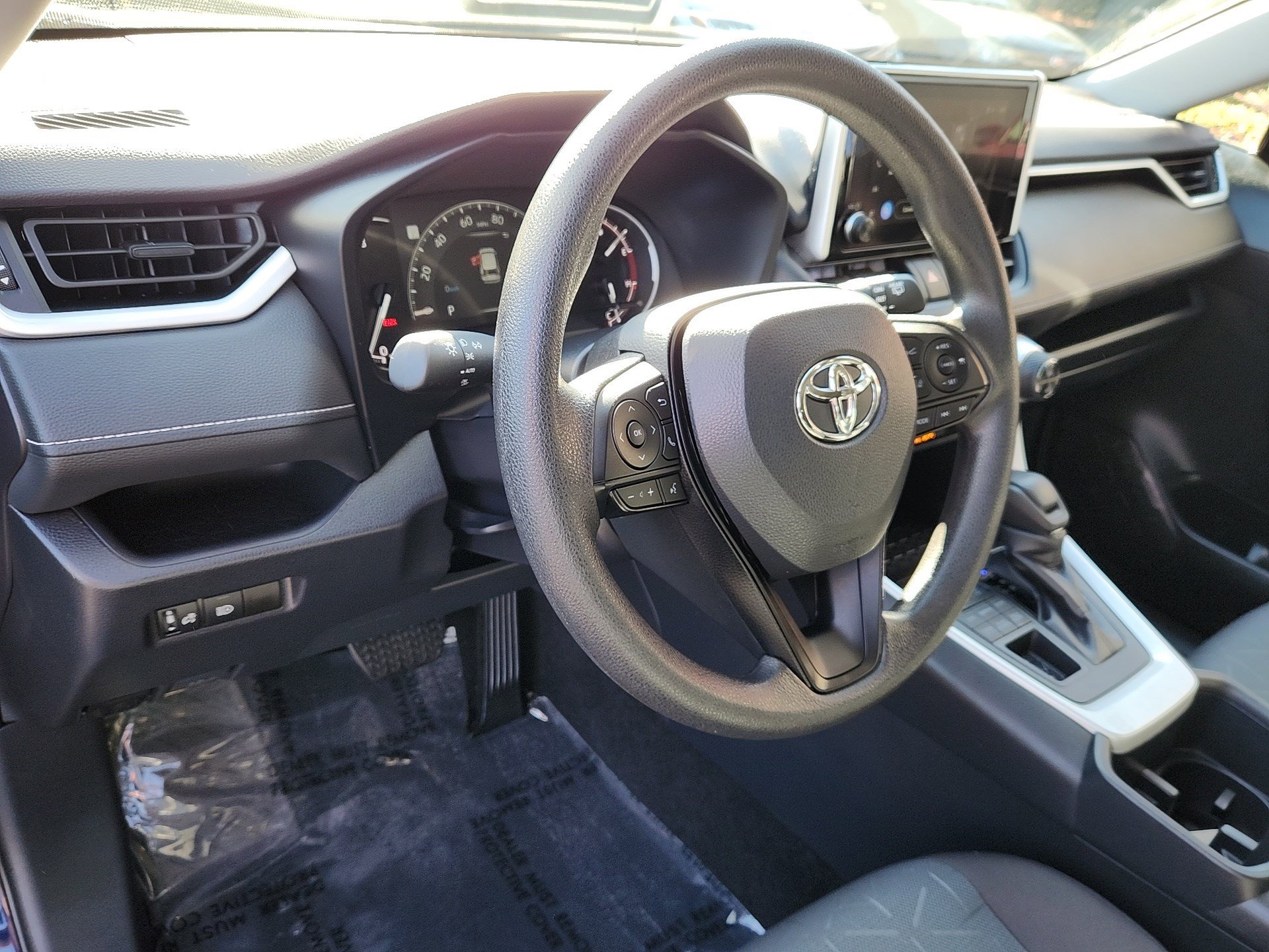 Certified 2025 Toyota RAV4 XLE image 12