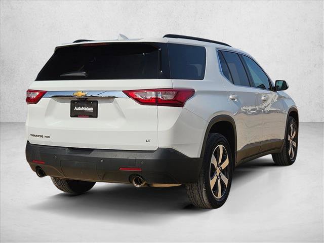 Used 2020 Chevrolet Traverse LT w/ LT Premium Package AWD/4WD image 5