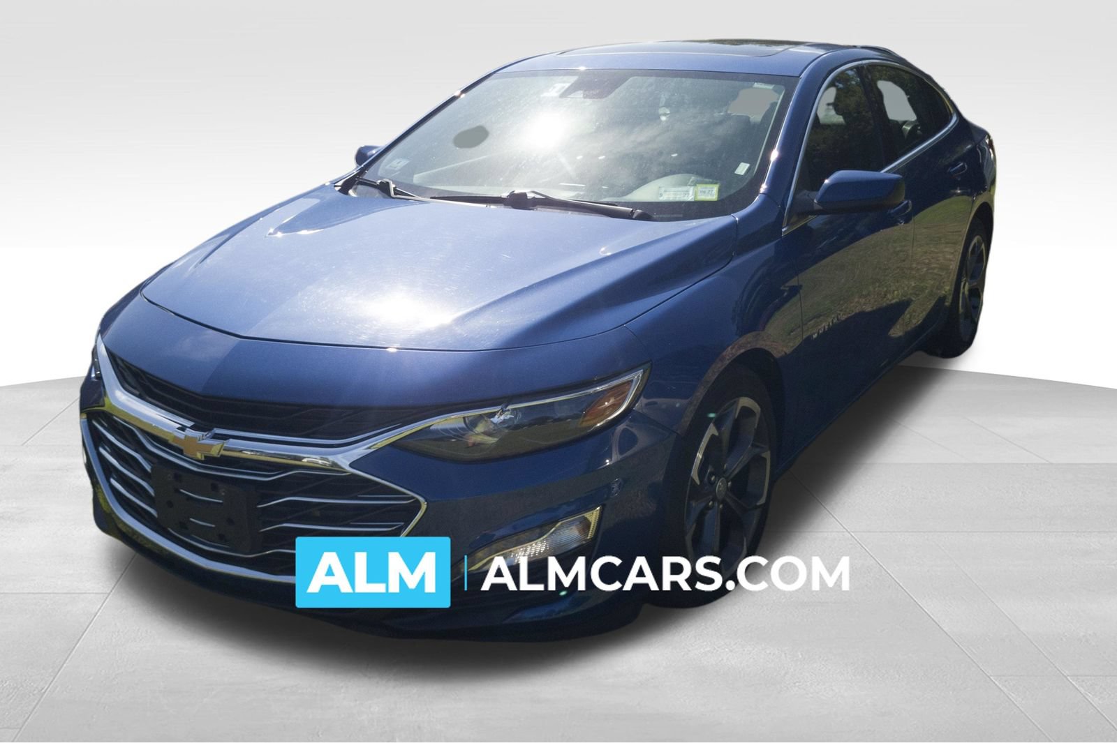 Used 2023 Chevrolet Malibu LT FWD image 1