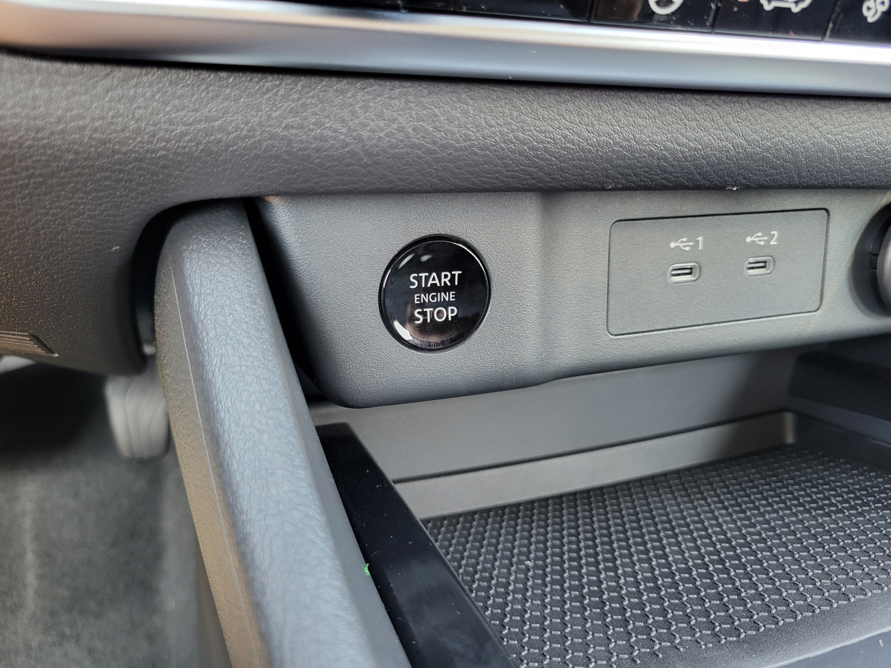 New 2026 Nissan Rogue Dark Armor FWD image 29
