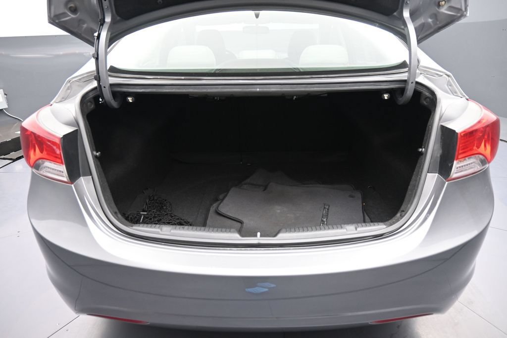 Used 2012 Hyundai Elantra GLS w/ Preferred Pkg 3 FWD image 21