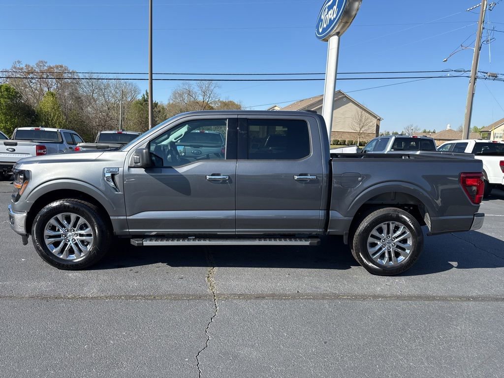 New 2026 Ford F150 XLT w/ XLT Chrome Appearance Package RWD image 28