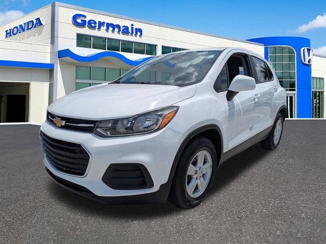 Used 2021 Chevrolet Trax LS w/ Tint and Cruise Package FWD image 1