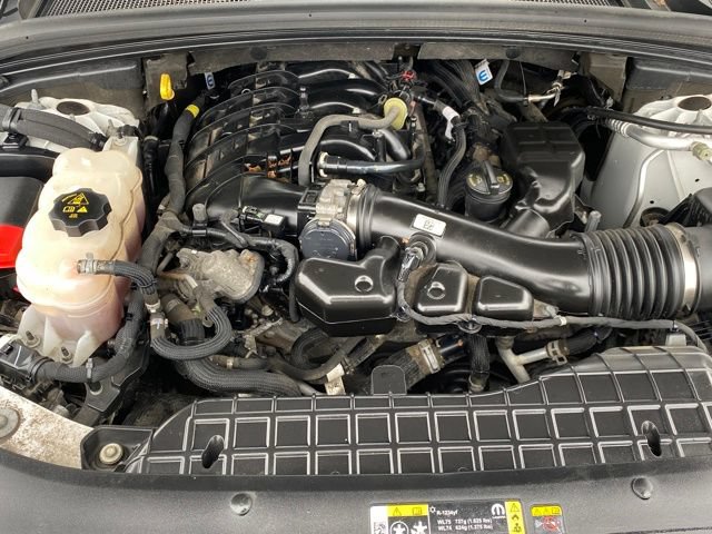 Used 2023 Jeep Grand Cherokee Limited AWD/4WD image 21