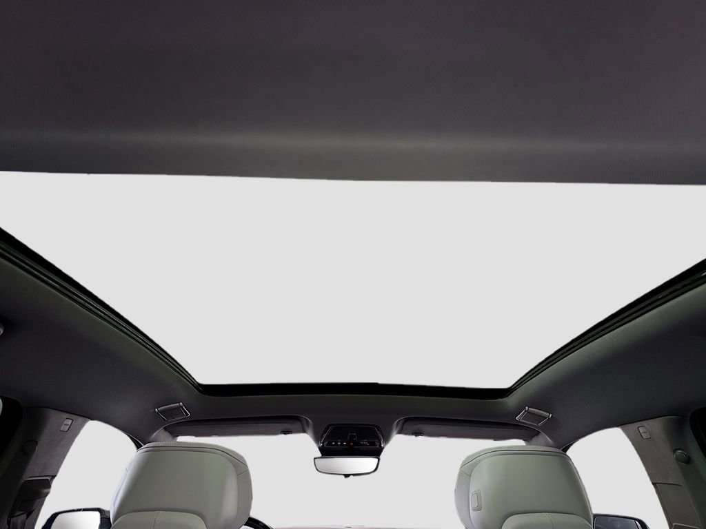 Used 2025 Cadillac Optiq Sport 1 image 23