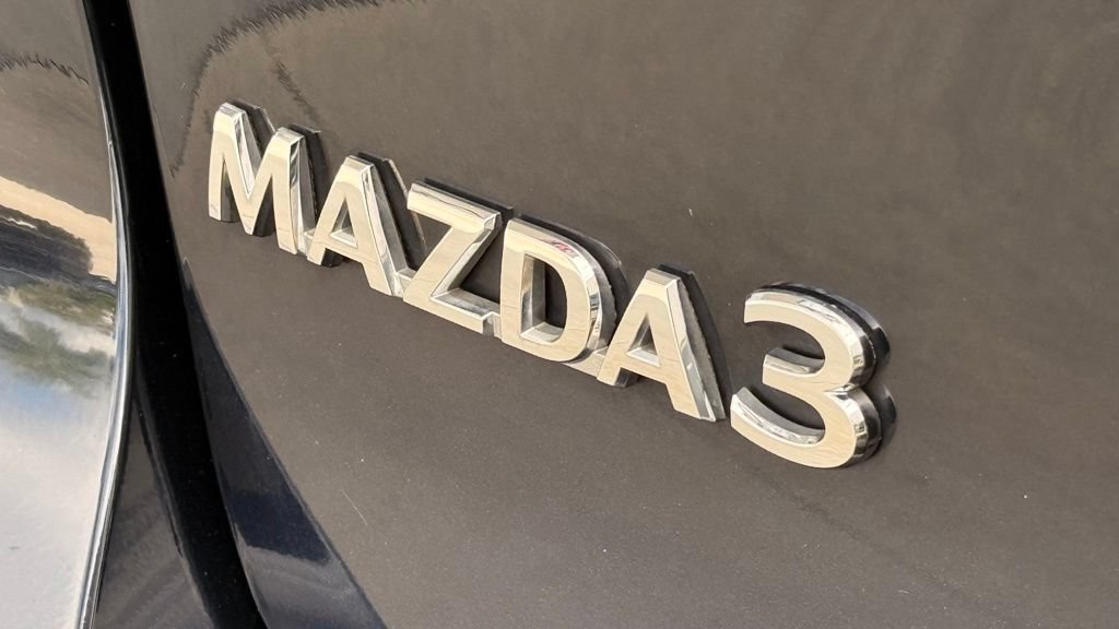 Used 2020 MAZDA MAZDA3 Hatchback FWD image 20
